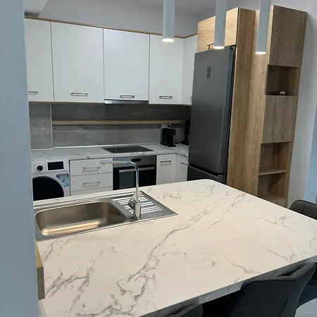 펜션 Luxurious Modern