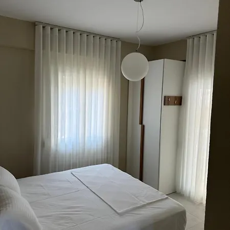 Feriehus Luxurious Modern Pefkochori