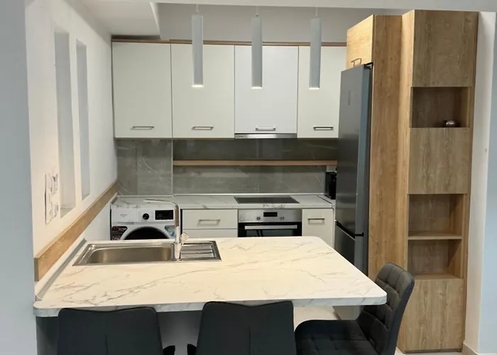 Luxurious Modern *